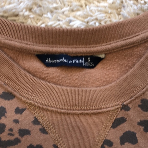Abercrombie Sweatshirt - Picture 2 of 3